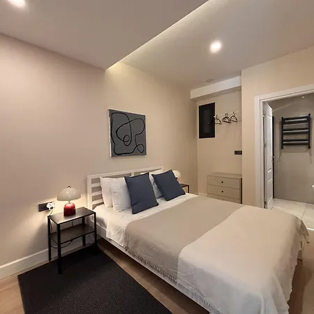 Appartement Chic Cozy 2Br W Balcony - Nisantasi